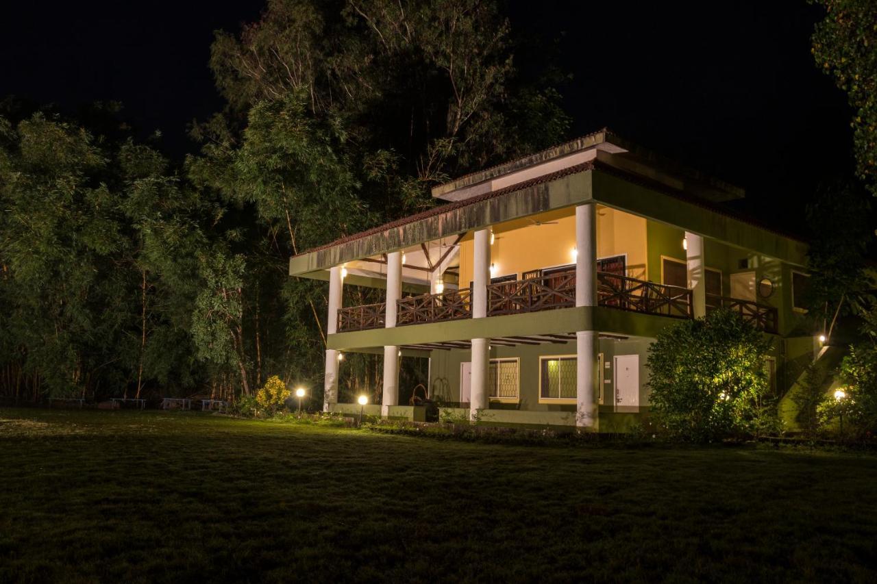 Golden Fields Resort Paud Exteriér fotografie